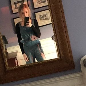 Meet your Posher, Ellee